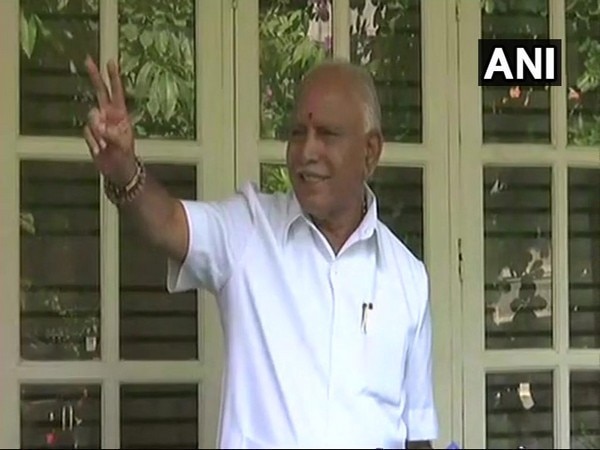 K'taka politics: Governor invites Yeddyurappa to prove majority K'taka politics: Governor invites Yeddyurappa to prove majority